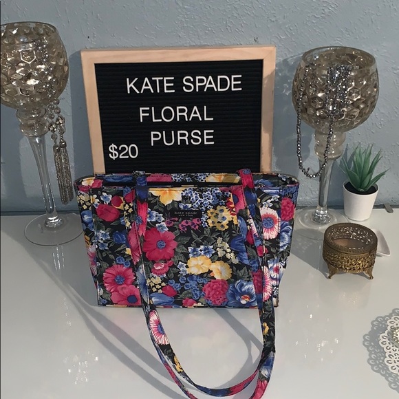 kate spade Handbags - Kate spade Floral purse